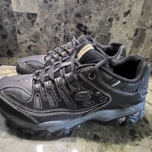 Skechers After Burn Memory Fit Leather/Synthetic Upper Men's Sneaker Size 12.